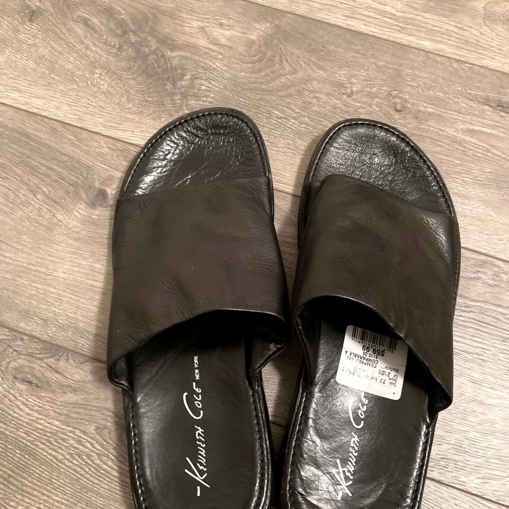 Kenneth Cole men’s real leather black slippers, size 9M